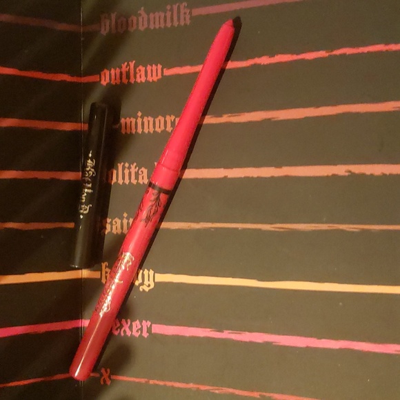 🌟🧚‍♀️X Kat Von D DISCONTINUED Everlasting Lipliner NWOBOX - Picture 7 of 8